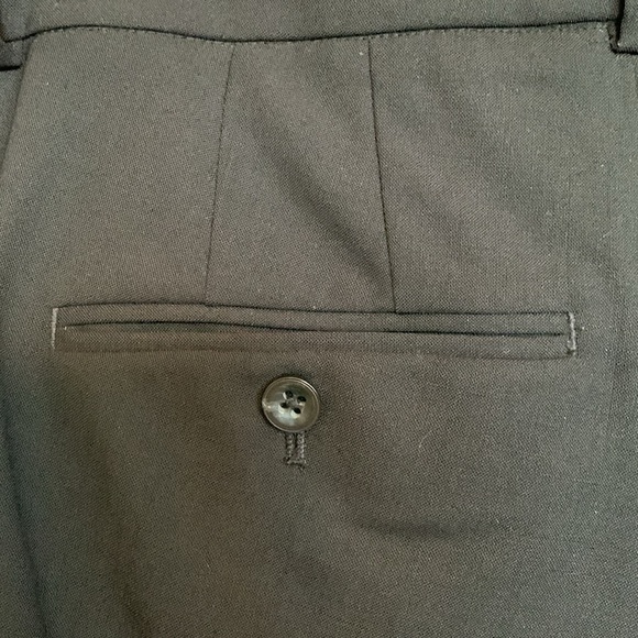 VINCE Pants Black with off white stripe - Picture 6 of 7